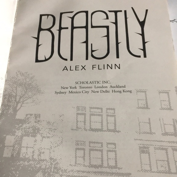 BEASTLY by Alex Flinn Paperback 2007 - Picture 3 of 6